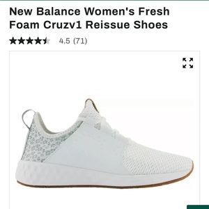 New Balance tennis shoes